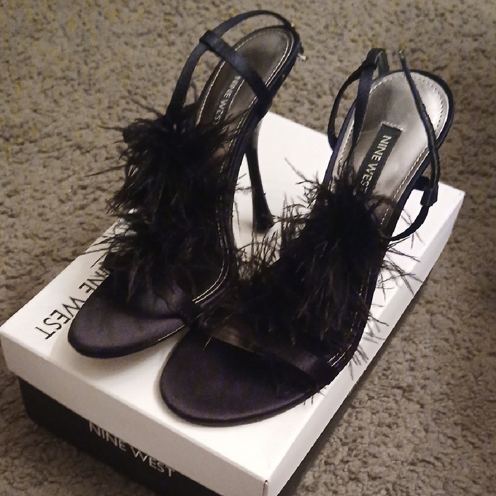Ninewest Black Feathered Heels
